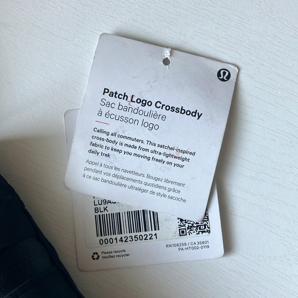Lululemon Patch Logo Crossbody - Picture 3 of 16